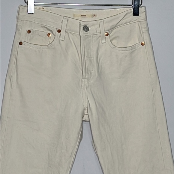 Levi's Wedgie Icon Fit Button Fly Raw Hem Jeans in Ecru - Size 26 - Picture 4 of 11